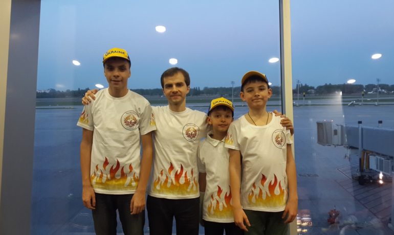 Команда FLL "Phoenix" вирушила до ПАР на Відкритий чемпіонат Африки