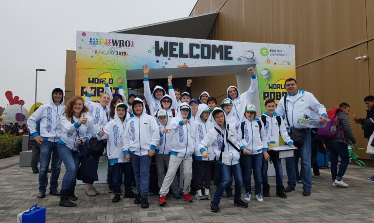 Україна увійшла до 10-ки найкращих команд планети з робототехніки на FIRST Global Challenge та до ТОП-16 країн світу на World Robot Olympiad 2019